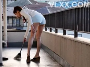 Đụ nhau say đắm với hàng xóm - Tự làm